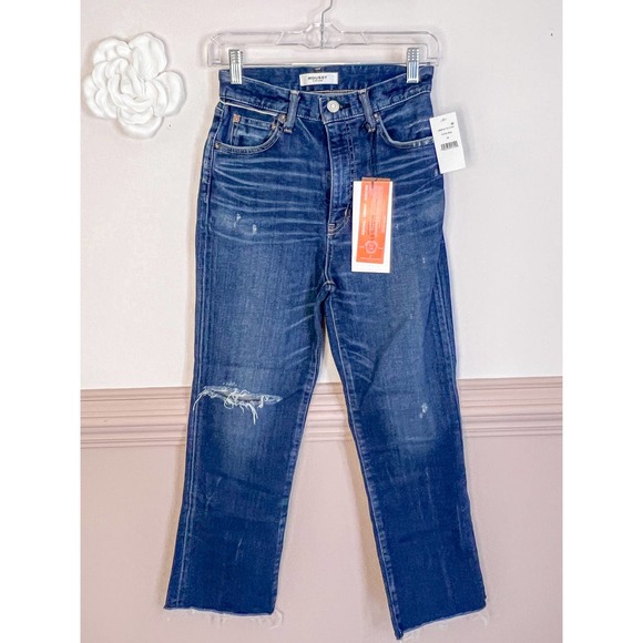 MOUSSY VINTAGE Rhode Cropped Distressed Flared Jeans NWT Size 26 - Picture 4 of 9